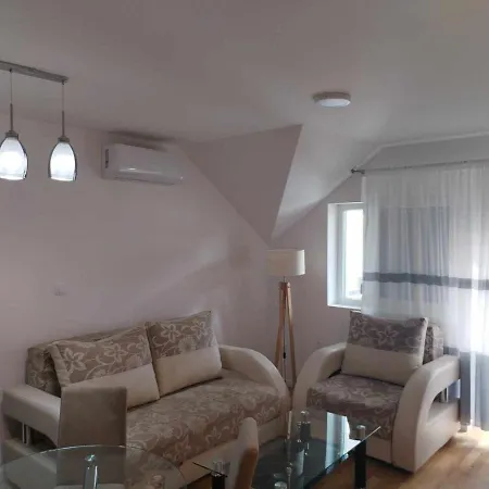 Apartment Hugo Hill Kompleks- U Blizini Akva Parka Soko Banja