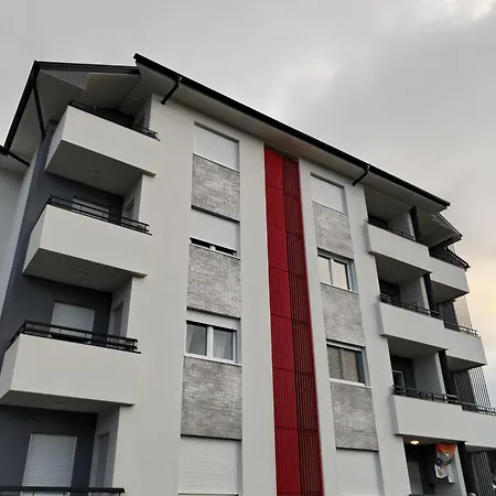 Apartment Hugo Hill Kompleks- U Blizini Akva Parka Soko Banja